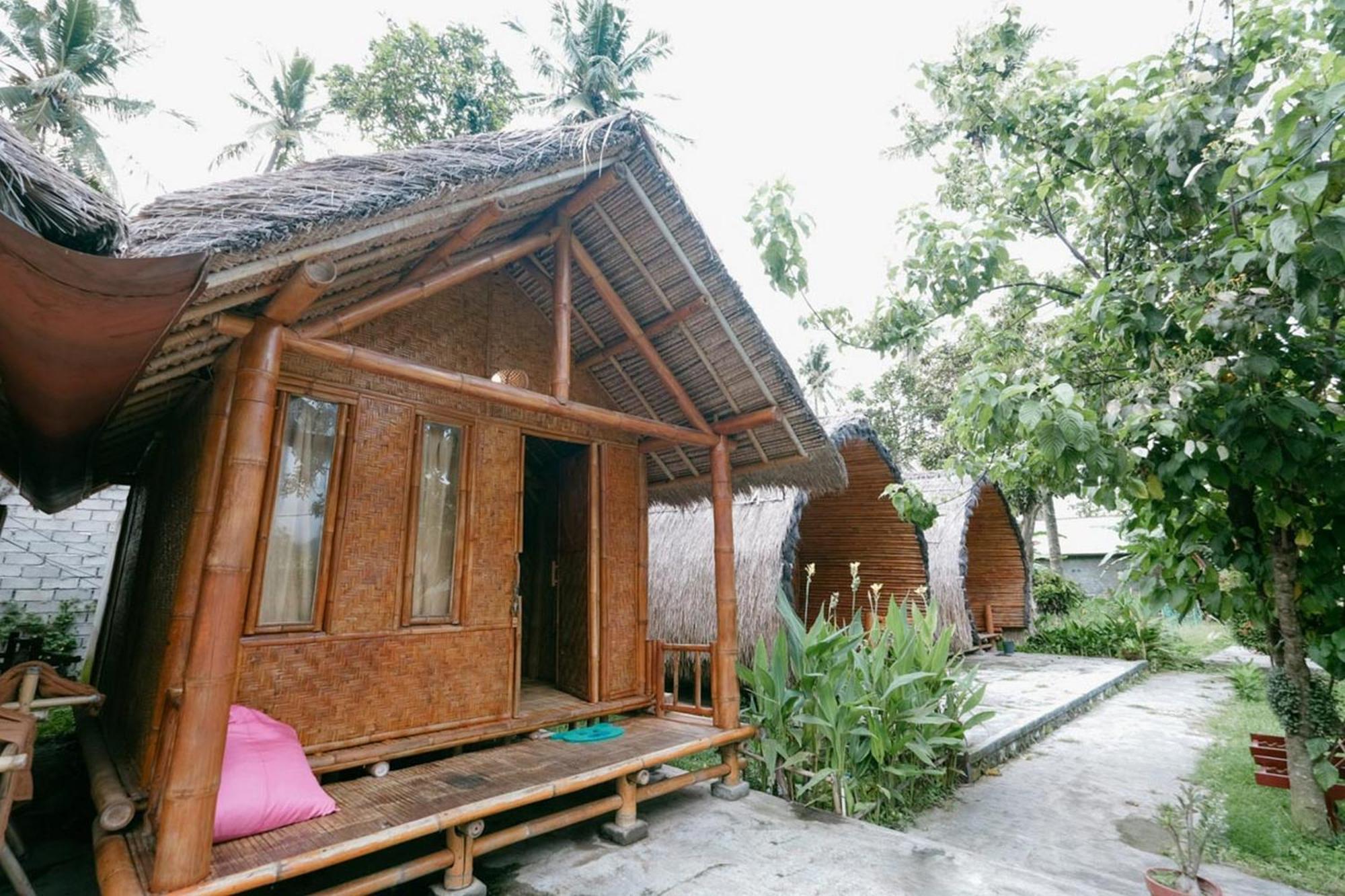 Cici Bungalow Senggigi Mangsit Exterior foto