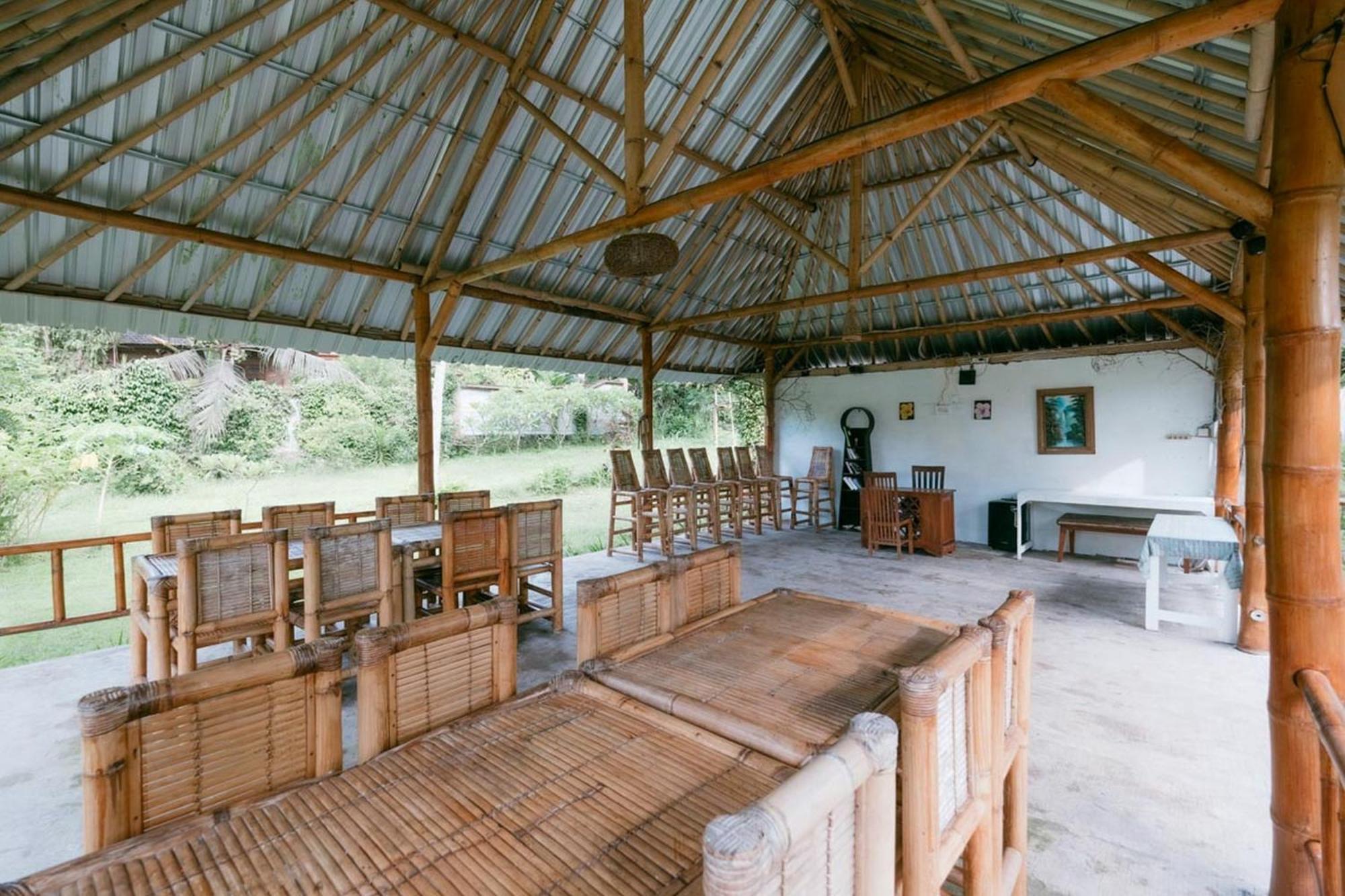 Cici Bungalow Senggigi Mangsit Exterior foto